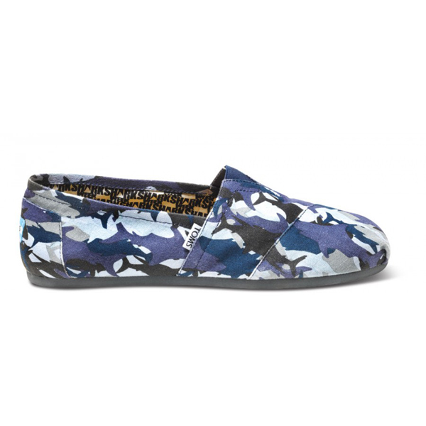 Toms Discovery Shark Camo Men Classics Outlet Coupons